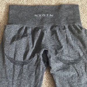 NVGTN leggings. Size S. No pulling, no marks, simply does not fit